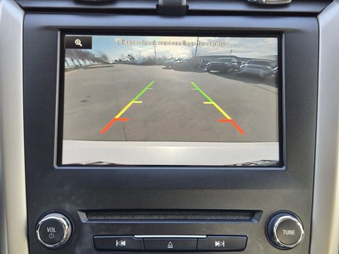 Used 2016 Ford Fusion SE w/ Equipment Group 502A image 21