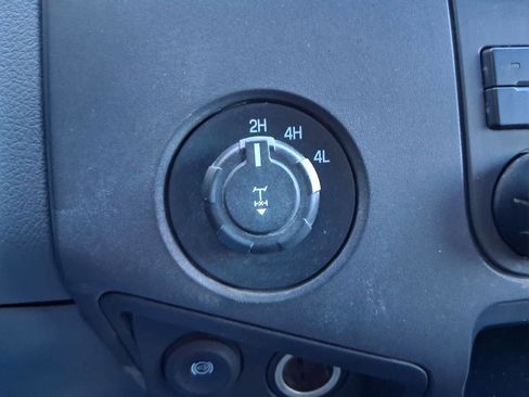 Used 2015 Ford F350 XL w/ Power Equipment Group image 18