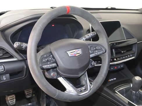 Used 2023 Cadillac CT4 V Blackwing RWD image 6
