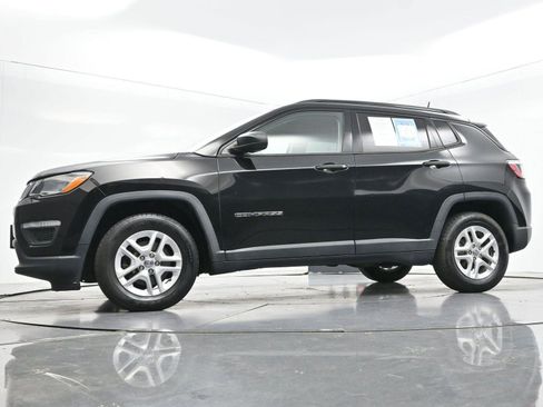 Used 2018 Jeep Compass Sport FWD image 43
