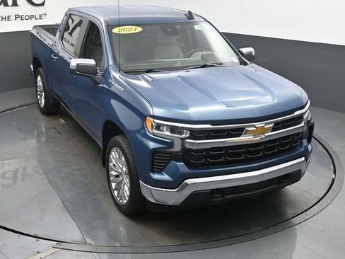Used 2024 Chevrolet Silverado 1500 LT w/ Leather Package AWD/4WD image 46