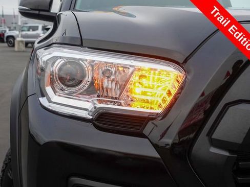 Certified 2023 Toyota Tacoma 4x4 Double Cab image 6