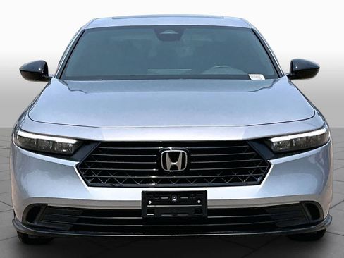 Used 2024 Honda Accord Sport image 4