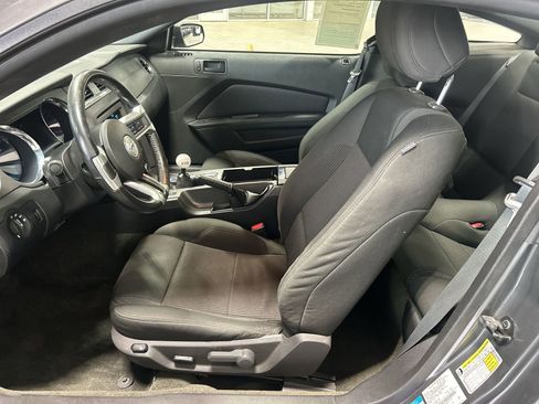 Used 2013 Ford Mustang Coupe w/ V6 Performance Pkg RWD image 23