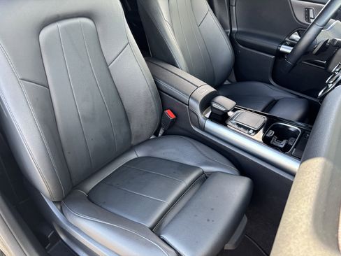 Used 2023 Mercedes-Benz GLA 250 GLA 250 w/ Premium Package image 9