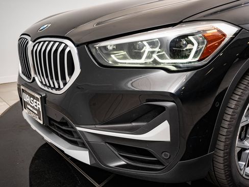 Used 2021 BMW X1 sDrive28i w/ Premium Package FWD image 3