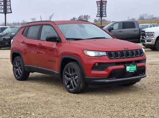 New 2026 Jeep Compass Latitude video 2