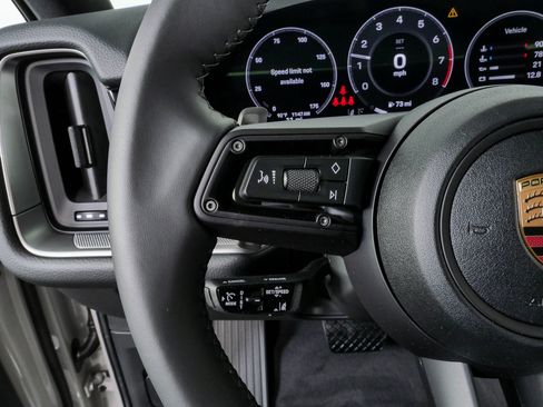 New 2026 Porsche Cayenne Coupe AWD/4WD image 10