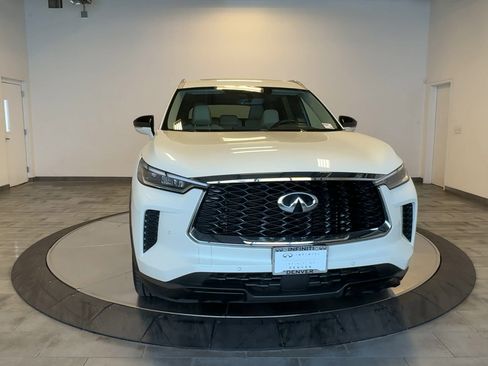 Certified 2023 INFINITI QX60 Luxe image 2