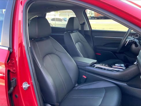 Used 2021 Hyundai Sonata Limited FWD image 13
