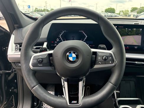 Used 2023 BMW X1 xDrive28i w/ M Sport Package AWD/4WD image 12