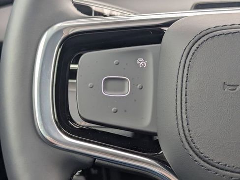 New 2026 Lincoln Nautilus Premier image 23