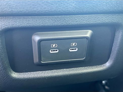 New 2026 Nissan Pathfinder SV image 25