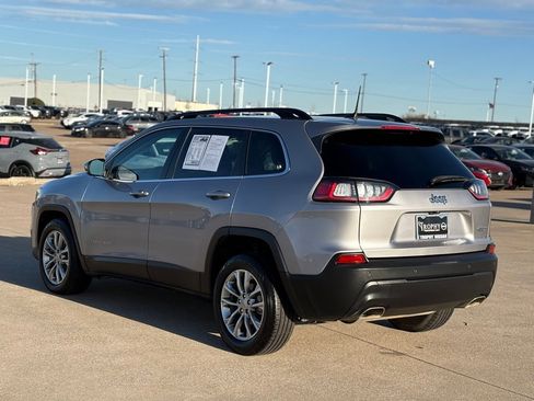 Used 2022 Jeep Cherokee Latitude Lux image 7