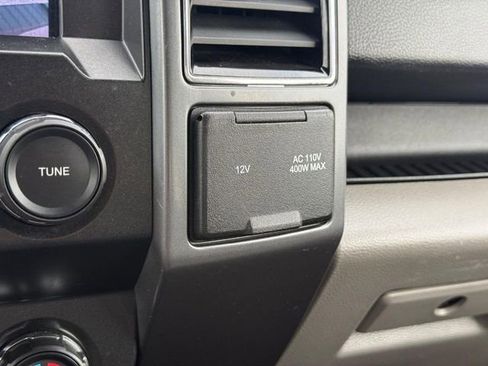 Used 2019 Ford F150 XLT w/ Equipment Group 302A Luxury image 19