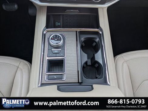 Used 2024 Ford Expedition Max Limited image 21