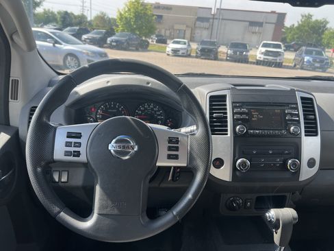 Used 2014 Nissan Xterra S w/ Value Package AWD/4WD image 2