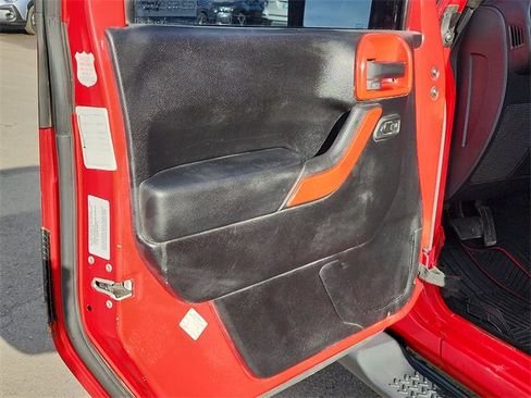 Used 2012 Jeep Wrangler Unlimited Sport image 14