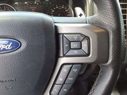 Used 2019 Ford F150 Raptor w/ Equipment Group 802A Luxury AWD/4WD image 37
