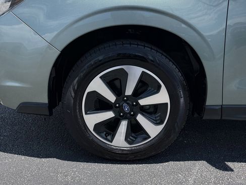 Used 2018 Subaru Forester 2.5i Limited AWD/4WD image 33