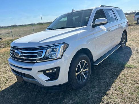 Used 2019 Ford Expedition Max XLT w/ Equipment Group 202A image 3