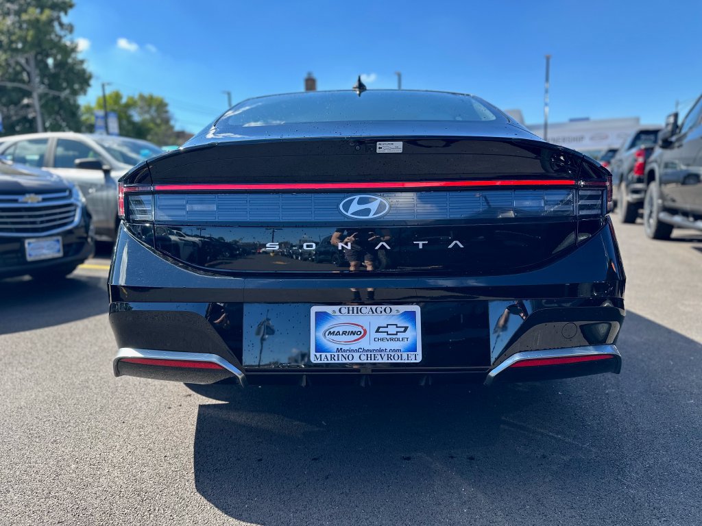 Used 2025 Hyundai Sonata SEL FWD image 6