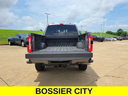 Used 2023 Ford F250 Lariat w/ Sport Appearance Package AWD/4WD image 26