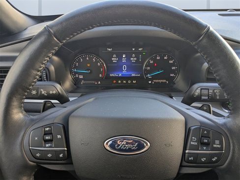 Used 2020 Ford Explorer XLT w/ Comfort Package image 30