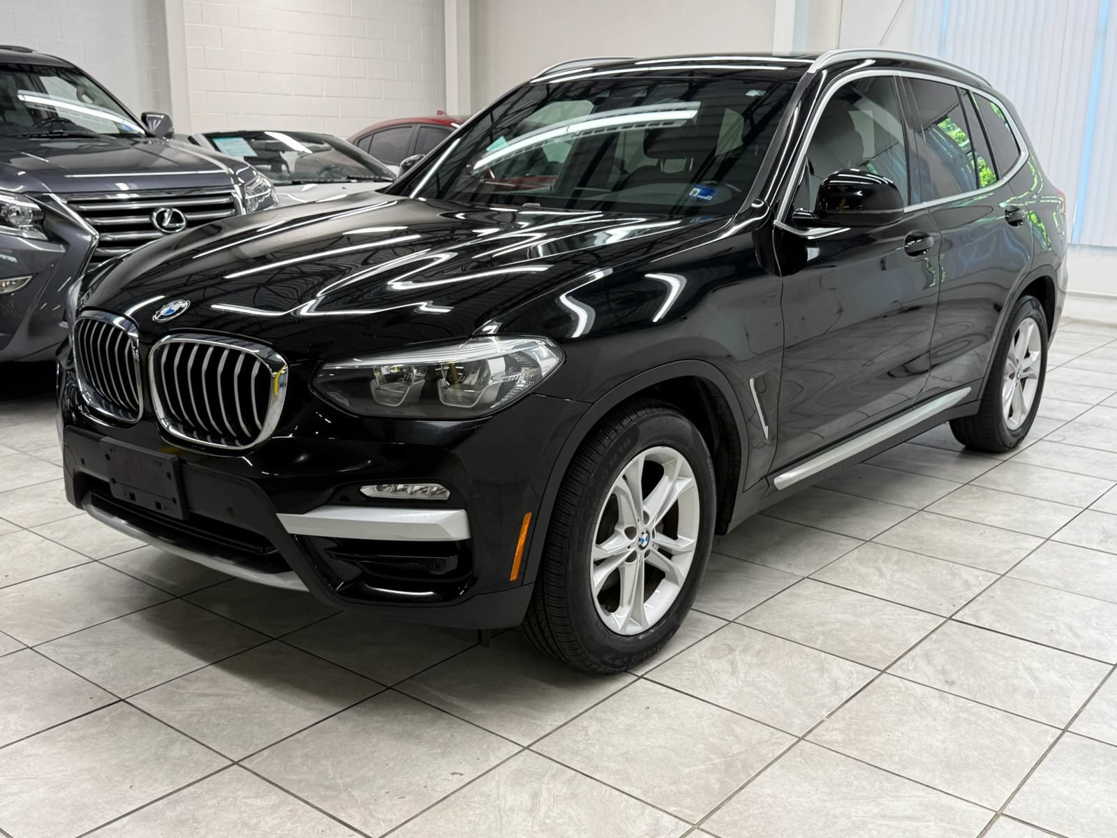Used 2019 BMW X3 xDrive30i AWD/4WD image 3