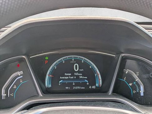 Used 2018 Honda Civic EX image 10