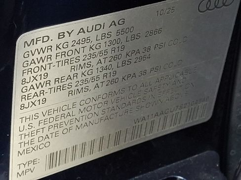 Certified 2025 Audi Q5 Premium w/ Convenience Package AWD/4WD image 26