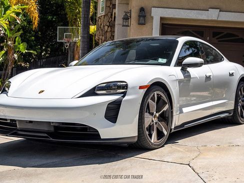 Used 2023 Porsche Taycan RWD image 12
