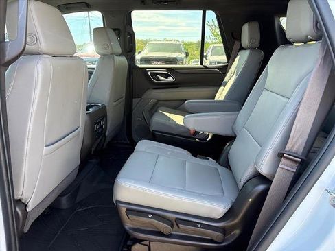 Certified 2022 Chevrolet Tahoe LT w/ LT Signature Plus Package AWD/4WD image 8
