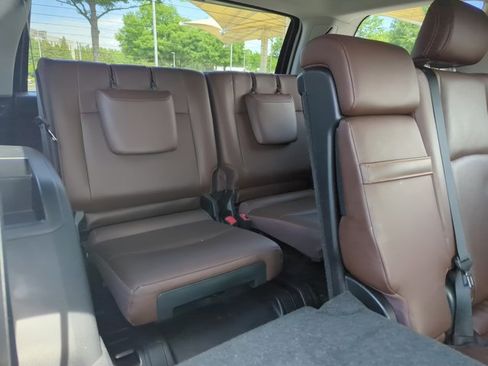 Used 2023 Toyota 4Runner Limited AWD/4WD image 25