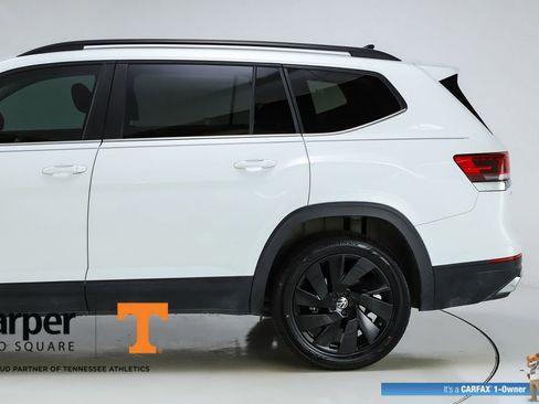Used 2024 Volkswagen Atlas SE image 43