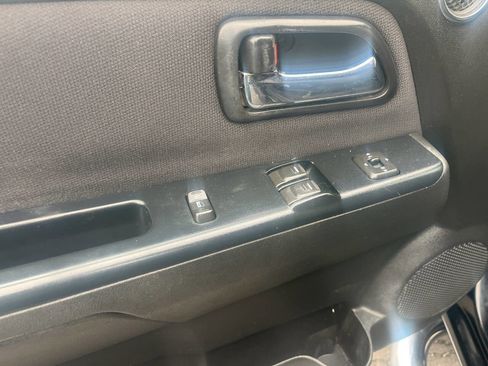 Used 2012 GMC Canyon SLE image 16