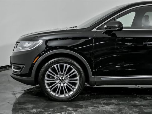Used 2017 Lincoln MKX Reserve w/ Lincoln MKX Climate Package image 6