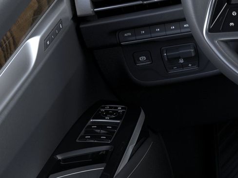 New 2026 Cadillac Escalade ESV Platinum Sport AWD/4WD image 22