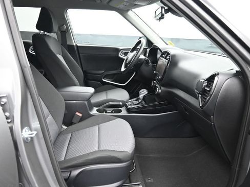 Certified 2023 Kia Soul S FWD image 23
