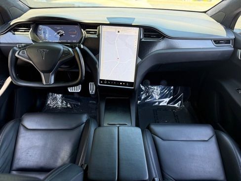 Used 2018 Tesla Model X 100D image 42