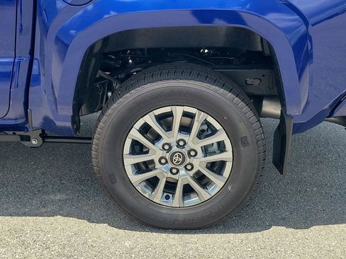 New 2025 Toyota Tacoma Limited image 18