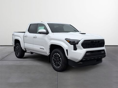 New 2026 Toyota Tacoma TRD Sport RWD image 7