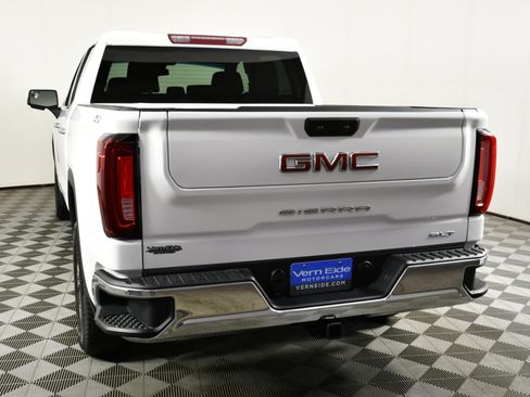 Used 2025 GMC Sierra 1500 SLT image 7