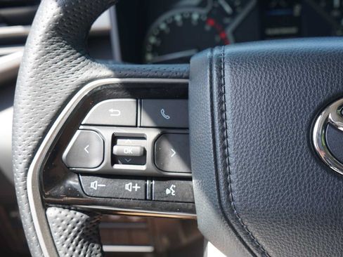Used 2022 Toyota Tundra Limited RWD image 15