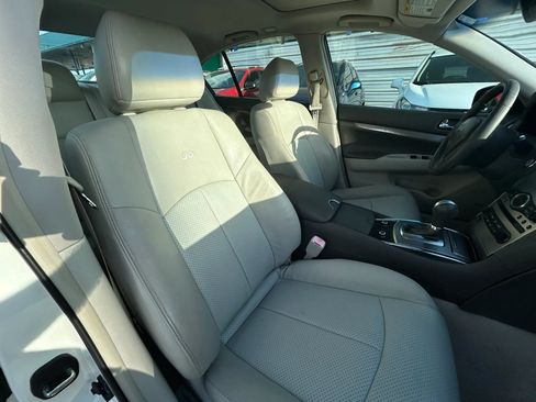 Used 2010 INFINITI G37 Journey w/ Premium Pkg RWD image 13