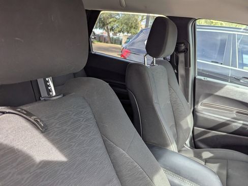 Used 2021 Dodge Durango SXT w/ 3rd Row Seating Group image 9