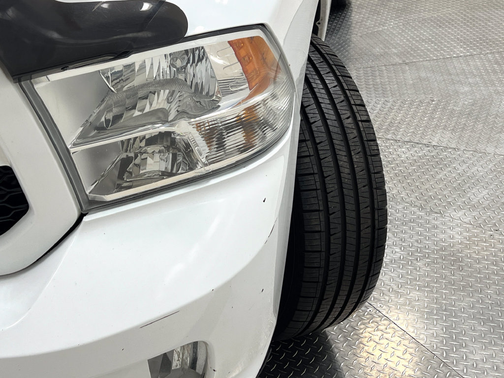 Used 2014 RAM 1500 Express AWD/4WD image 35