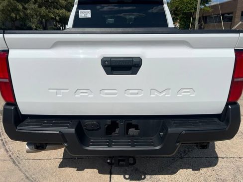 Used 2024 Toyota Tacoma SR RWD image 9