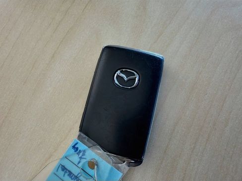Used 2021 MAZDA MAZDA6 Carbon Edition FWD image 34