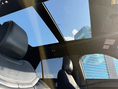 Used 2021 Ford Explorer ST w/ Equipment Group 401A image 5